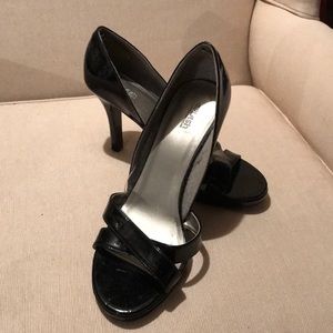 Size 10 black heels